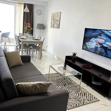 Xemxija 2bed Seafront - Fl 2 By Homely