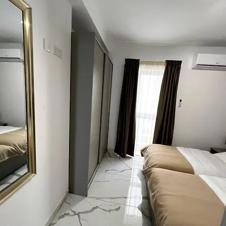 Xemxija 2bed Seafront - Fl 2 By Homely