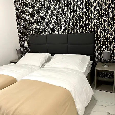 Апартаменты Xemxija 2bed Seafront - Fl 2 By Homely Сент-Полс-Бей