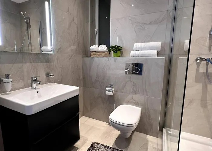 Apartment Xemxija 2bed Seafront - Fl 2 By Homely *